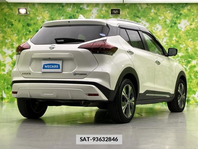 Nissan KICKS 2021-07 7821131-2