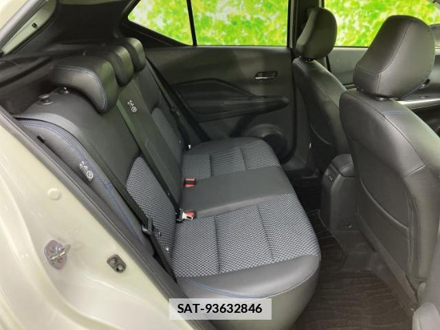 Nissan KICKS 2021-07 7821131-4