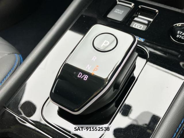 Nissan KICKS 2022-09 7821644-17