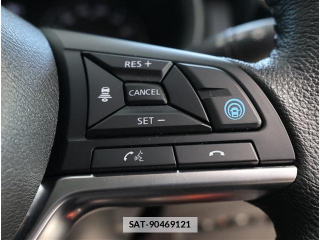Nissan KIX 2022-04 7811877-15