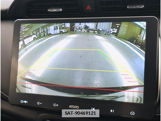 Nissan KIX 2022-04 7811877-3