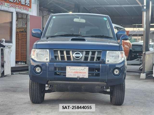 Nissan KIX 2011-05 7812956-1