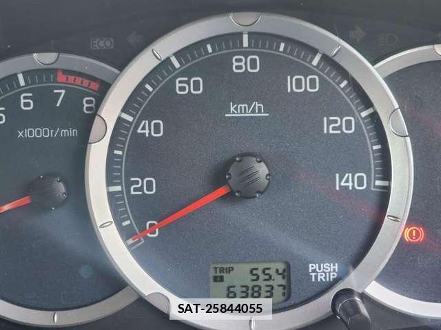 Nissan KIX 2011-05 7812956-10