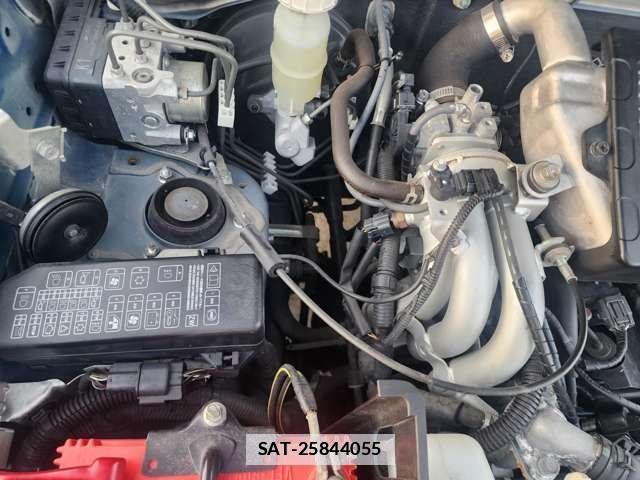 Nissan KIX 2011-05 7812956-14