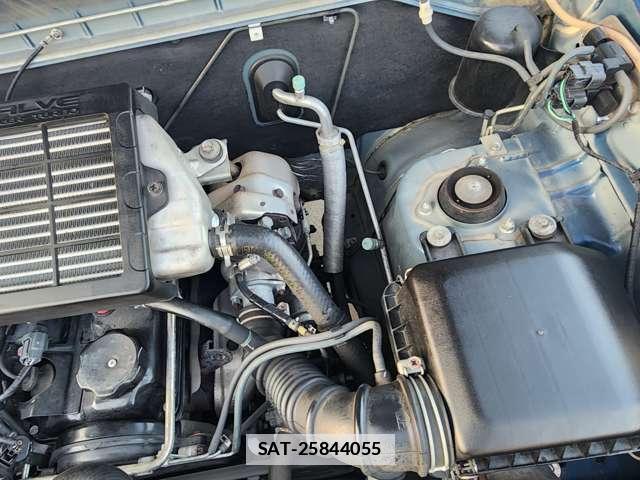 Nissan KIX 2011-05 7812956-15