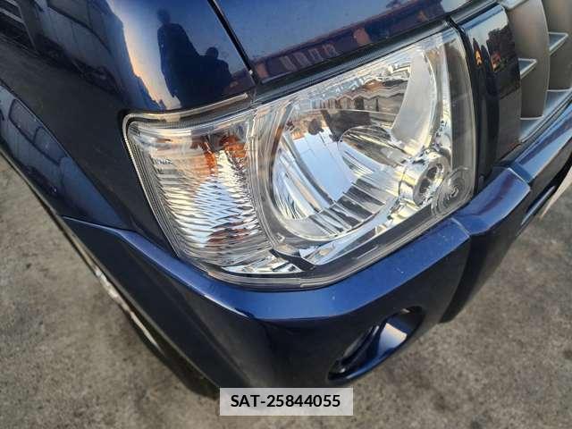 Nissan KIX 2011-05 7812956-19