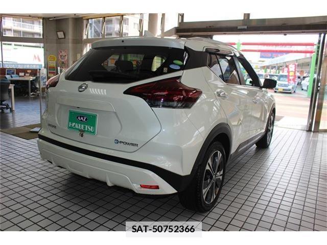 Nissan KIX 2020-08 7814857-4