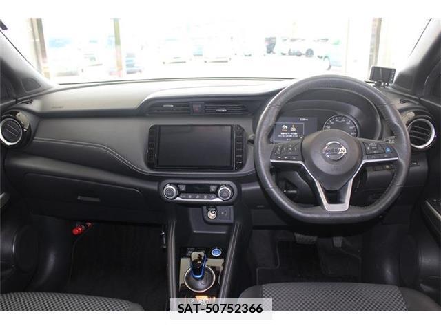 Nissan KIX 2020-08 7814857-9