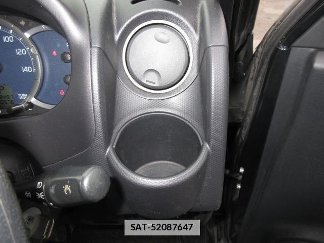 Nissan KIX 2008-11 7818859-15
