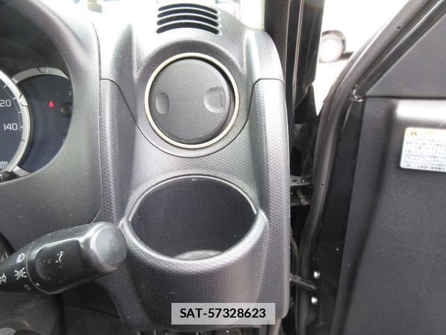 Nissan KIX 2008-12 7818869-17