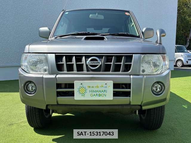 Nissan KIX 2012-02 7819856-14