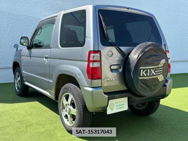 Nissan KIX 2012-02 7819856-3