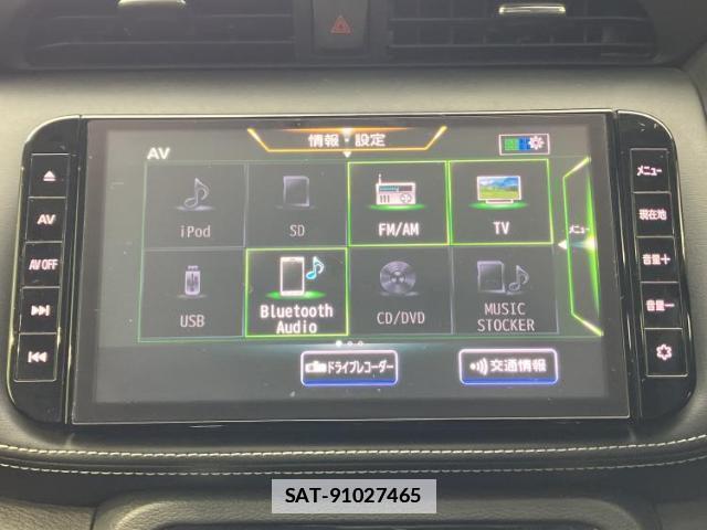 Nissan KIX 2021-05 7822031-10