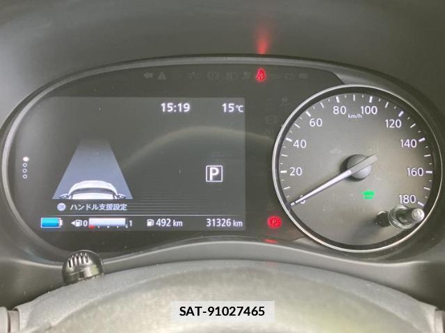 Nissan KIX 2021-05 7822031-13