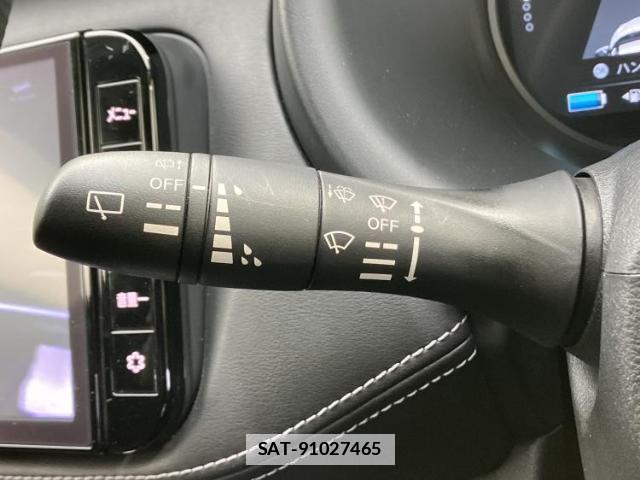 Nissan KIX 2021-05 7822031-16