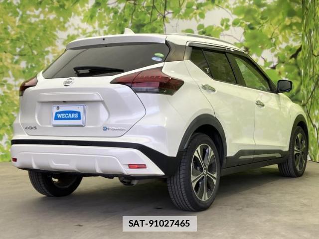 Nissan KIX 2021-05 7822031-2