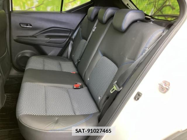 Nissan KIX 2021-05 7822031-6