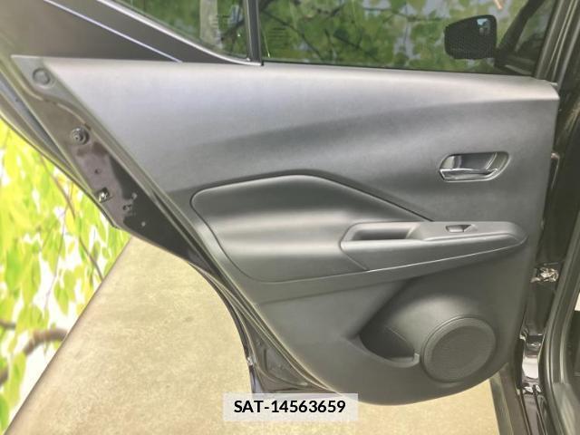 Nissan KIX 2021-06 7822391-6