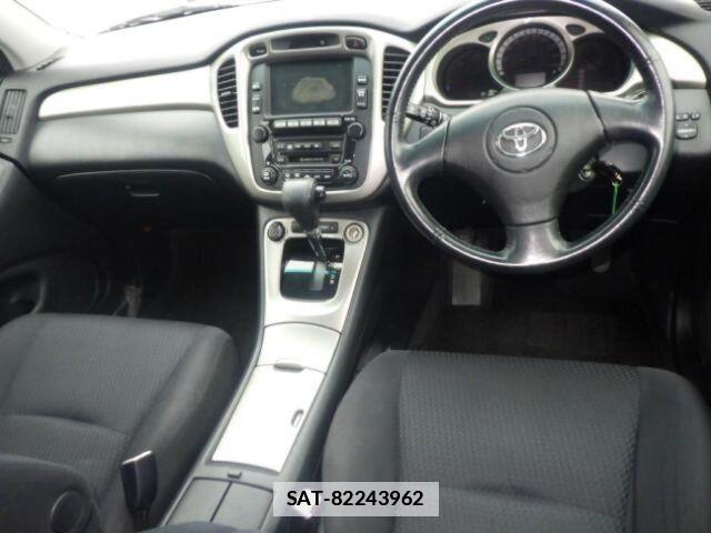 Toyota KLUGER HYBRID 2005-05 7814063-5
