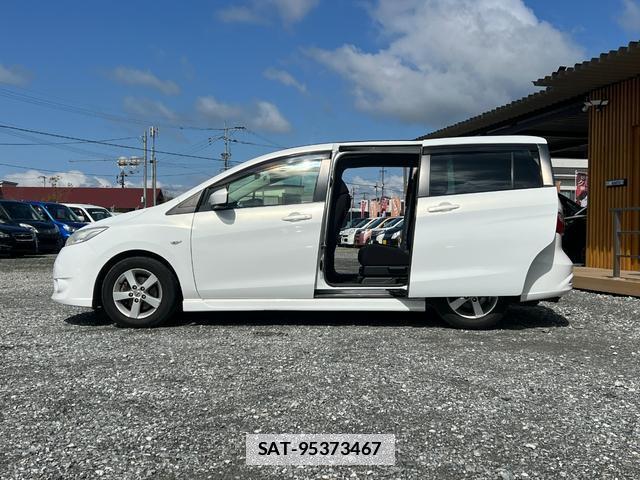 Nissan LAFESTA 2013-02 7813816-3