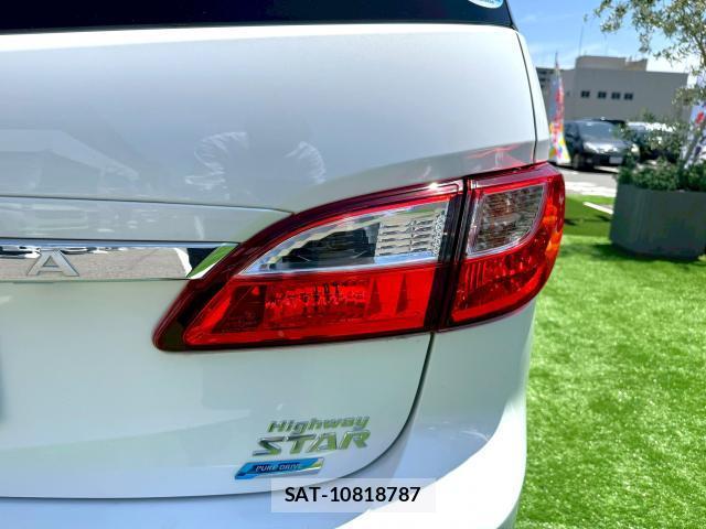 Nissan LAFESTA 2015-07 7816466-19