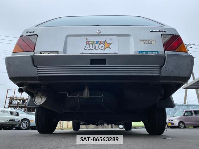 Mitsubishi LANCER WAGON 1988-04 7820822-11