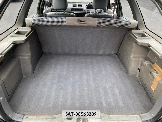 Mitsubishi LANCER WAGON 1988-04 7820822-7