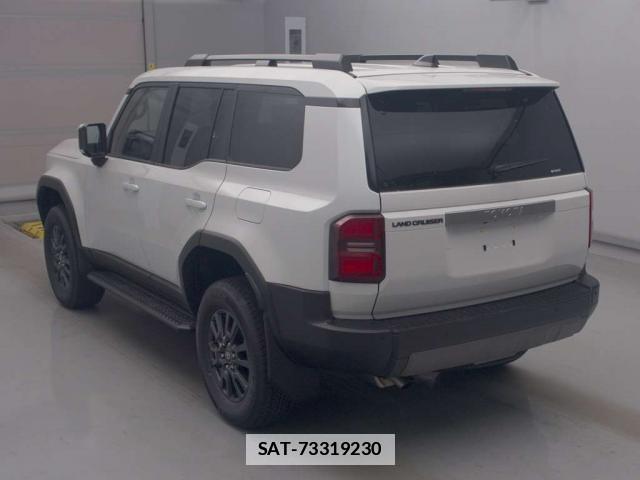 Toyota Land Cruiser 250 2026-01 7815076-11