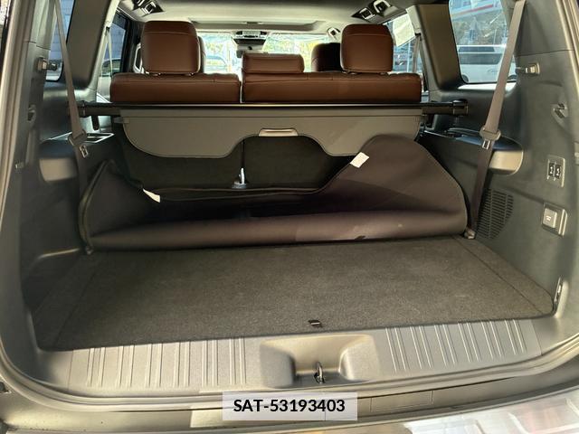 Toyota Land Cruiser 250 2024-10 7819471-9