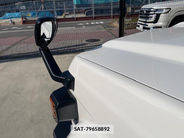 Toyota Land Cruiser 70 2025-04 7812874-13