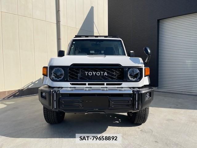 Toyota Land Cruiser 70 2025-04 7812874-2