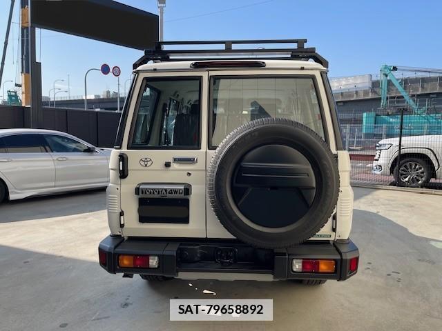 Toyota Land Cruiser 70 2025-04 7812874-8