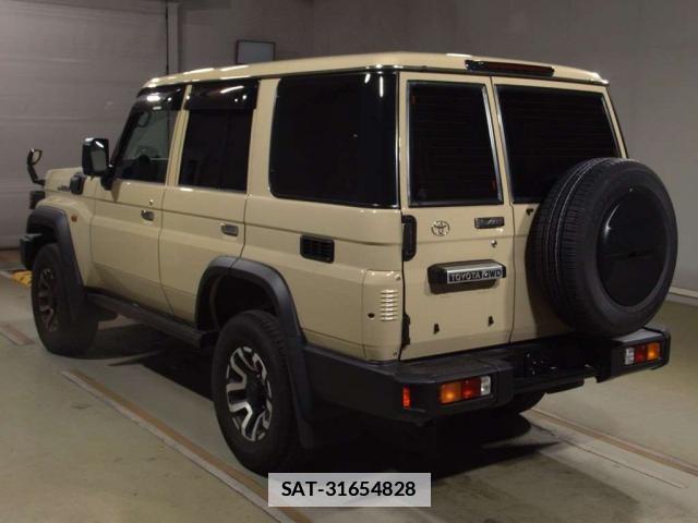 Toyota Land Cruiser 70 2025-09 7813752-3