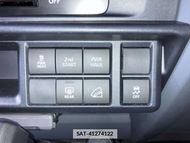 Toyota Land Cruiser 70 2024-03 7813754-3