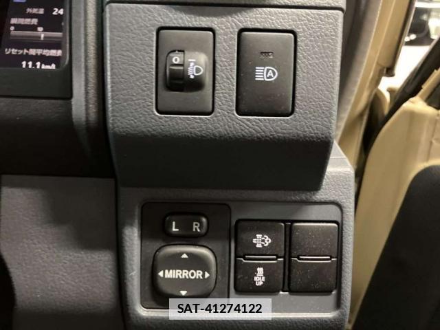 Toyota Land Cruiser 70 2024-03 7813754-8