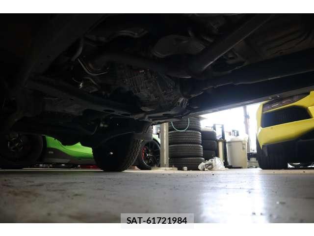 Toyota Land Cruiser 70 2014-08 7816997-13