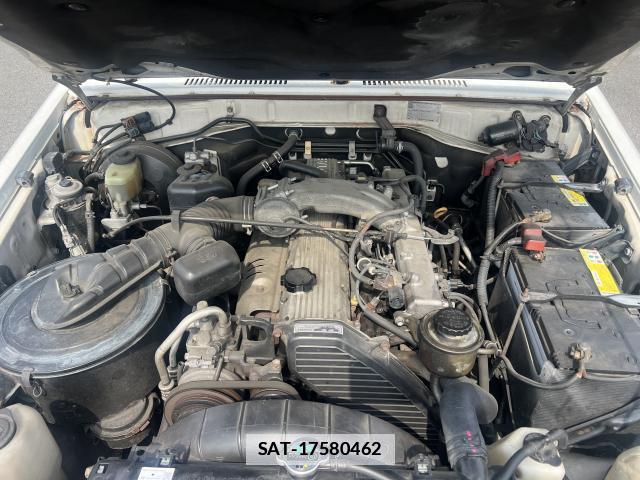 Toyota Land Cruiser 70 2002-01 7817599-13
