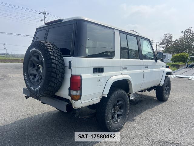 Toyota Land Cruiser 70 2002-01 7817599-3