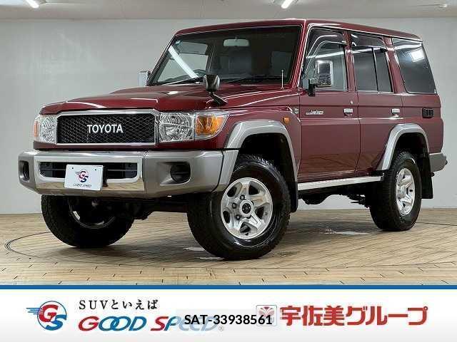 Toyota Land Cruiser 70 2014-11 7822719-0