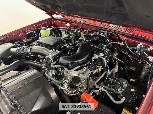 Toyota Land Cruiser 70 2014-11 7822719-17