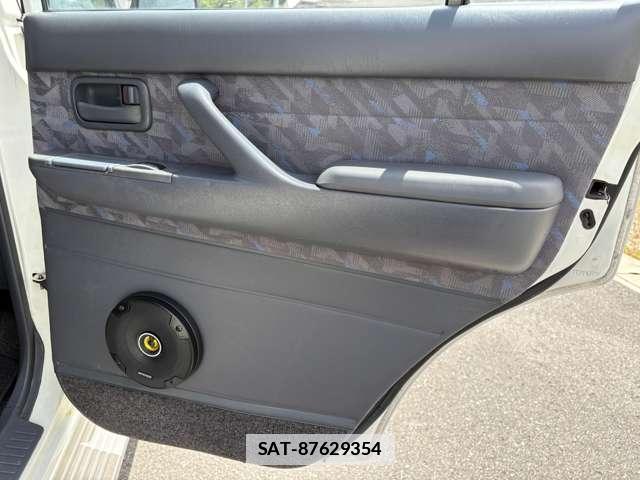 Toyota Land Cruiser 80 1995-09 7822656-19