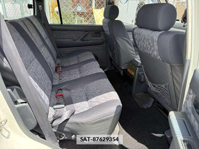 Toyota Land Cruiser 80 1995-09 7822656-9