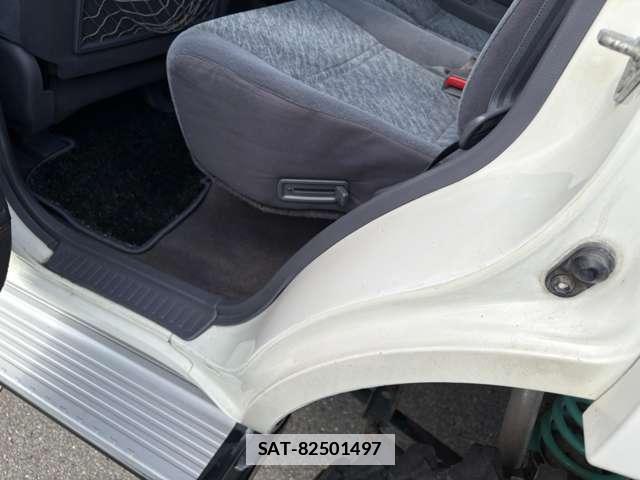 Toyota Land Cruiser 80 1996-02 7822657-10