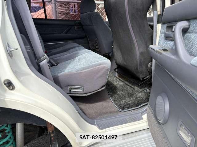 Toyota Land Cruiser 80 1996-02 7822657-11