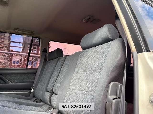 Toyota Land Cruiser 80 1996-02 7822657-12