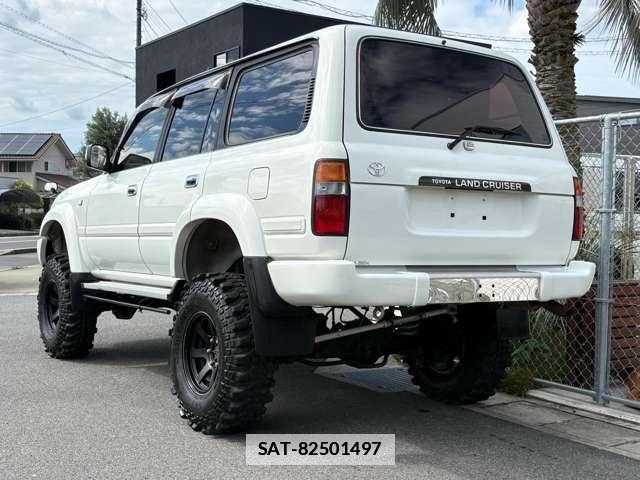 Toyota Land Cruiser 80 1996-02 7822657-3