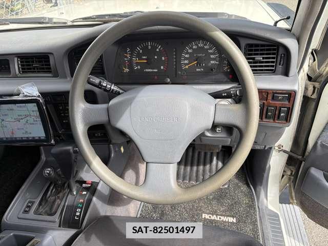 Toyota Land Cruiser 80 1996-02 7822657-6