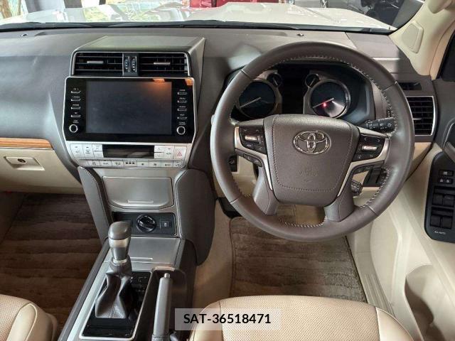 Toyota LAND CRUISER PRADO 2023-04 7815032-5