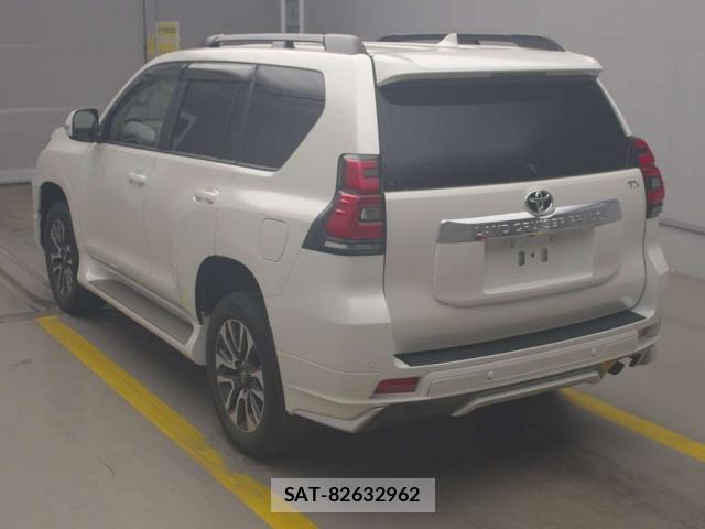 Toyota LAND CRUISER PRADO 2023-07 7815033-11