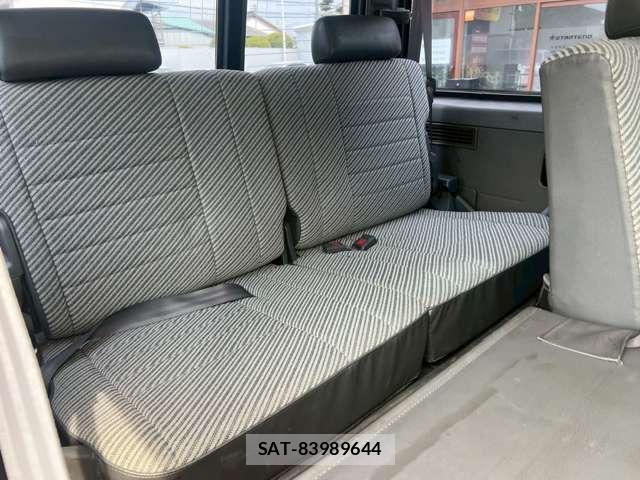 Toyota LAND CRUISER PRADO 1991-12 7815399-11